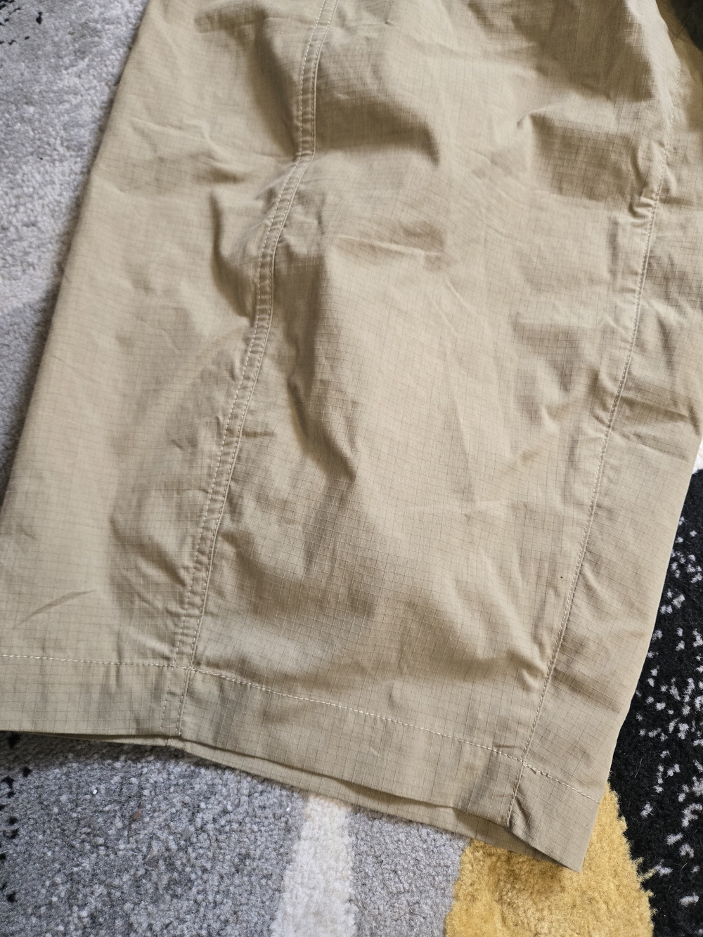 Light Khaki Wide-Leg Cargo Pants - Picture 2 of 7